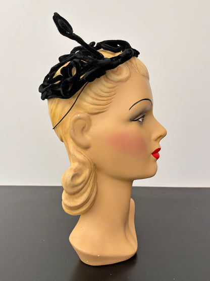 1940s/50s Black Velvet Wirework Fascinator