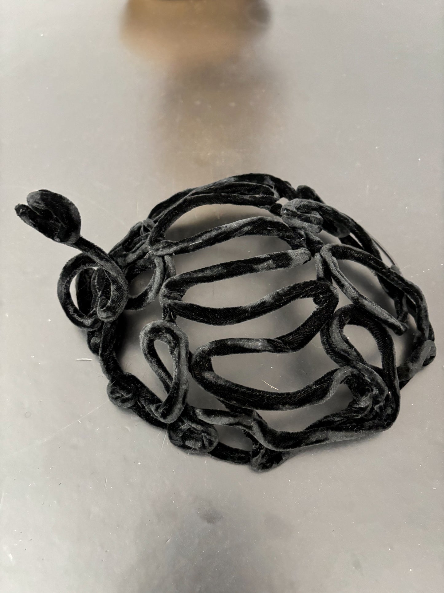 1940s/50s Black Velvet Wirework Fascinator