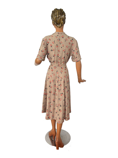 XL | 1940s Rayon Day Dress With Floral Print