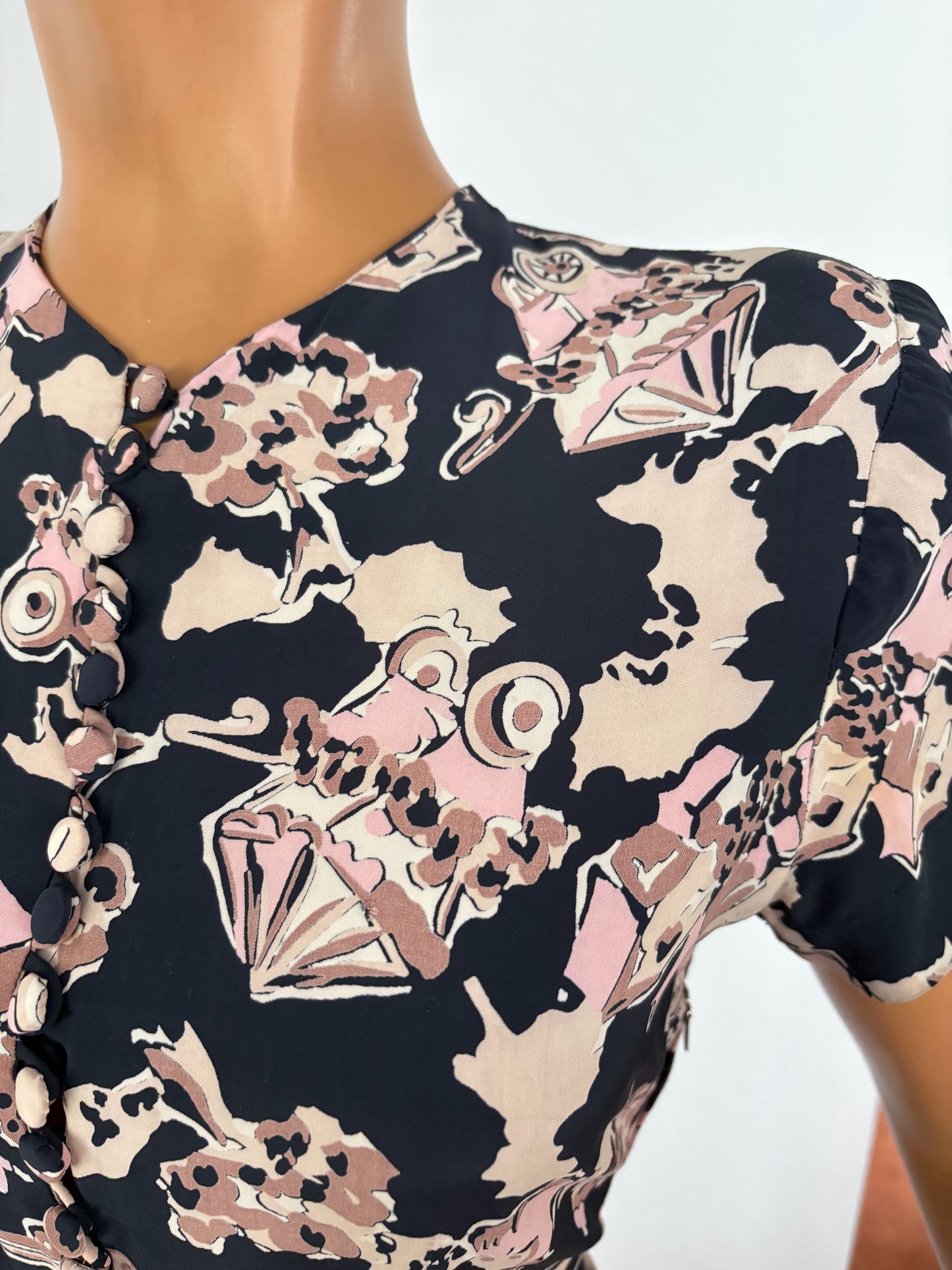 S | 1940s Carole King Novelty Print Dress