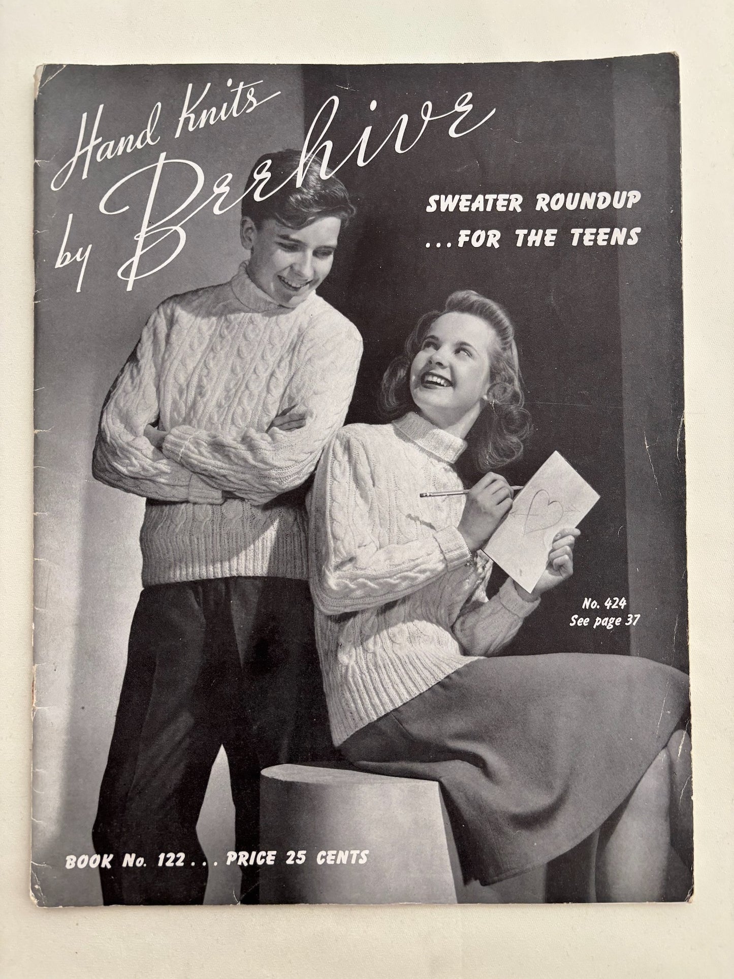 Beehive Book 122 1942 Sweater Roundup for the Teens