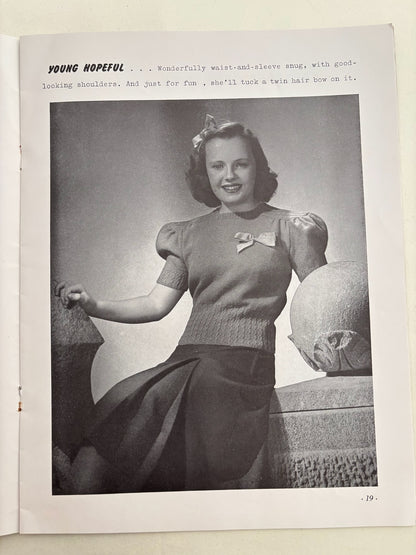 Beehive Book 122 1942 Sweater Roundup for the Teens