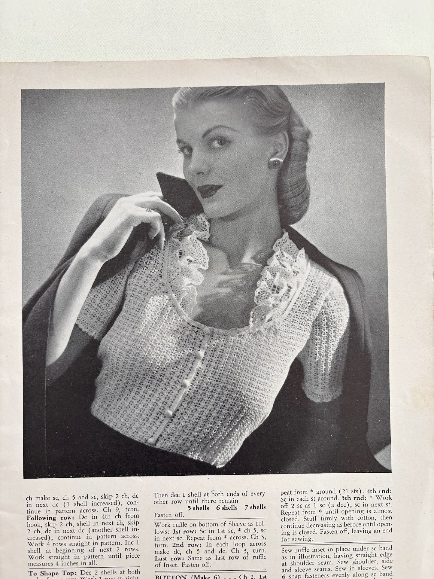 Blouses Dickeys Book 210 1944 Crochet Patterns