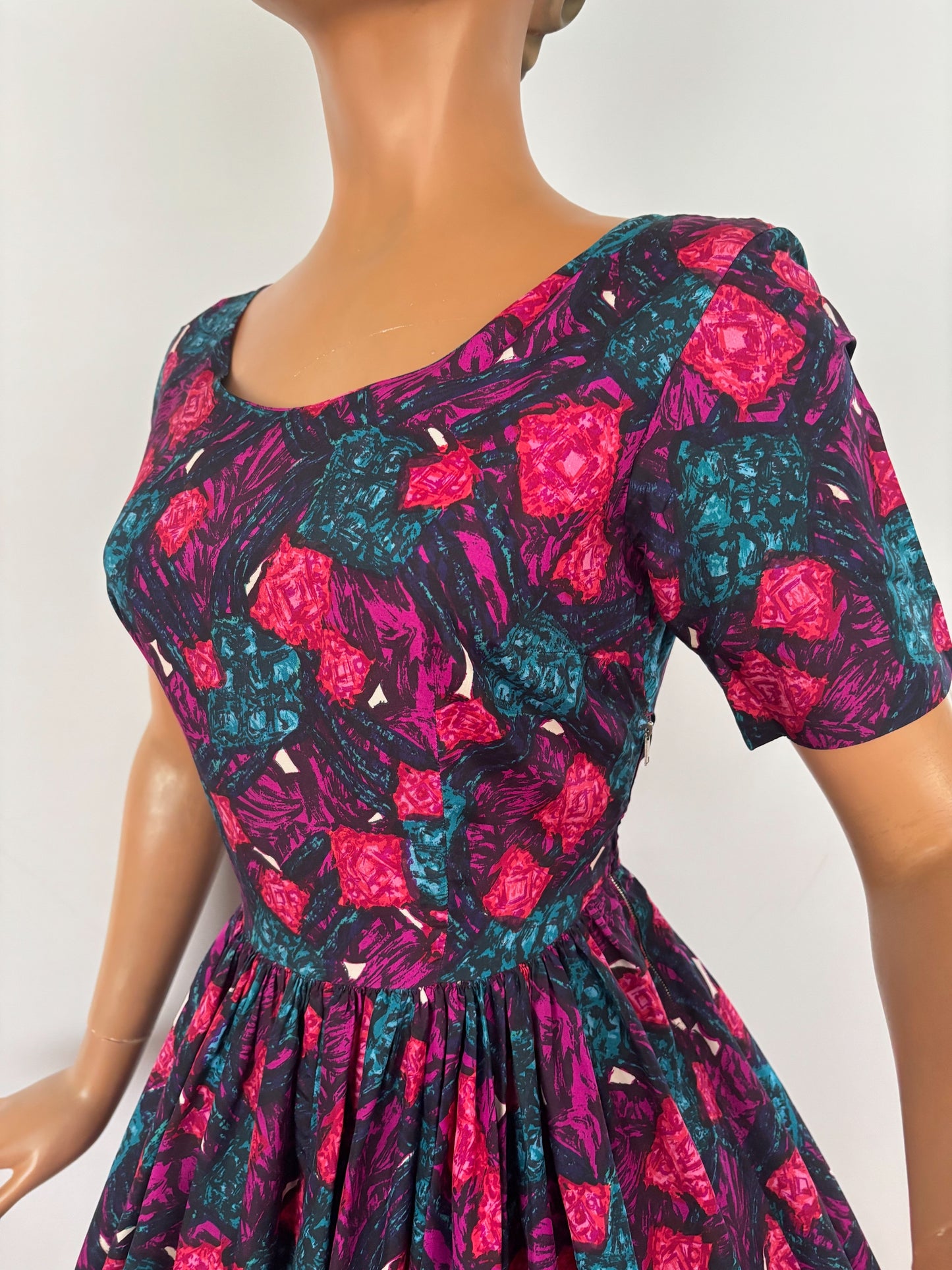 XS/S | 1950s Silk Swing Dress With Abstract Print
