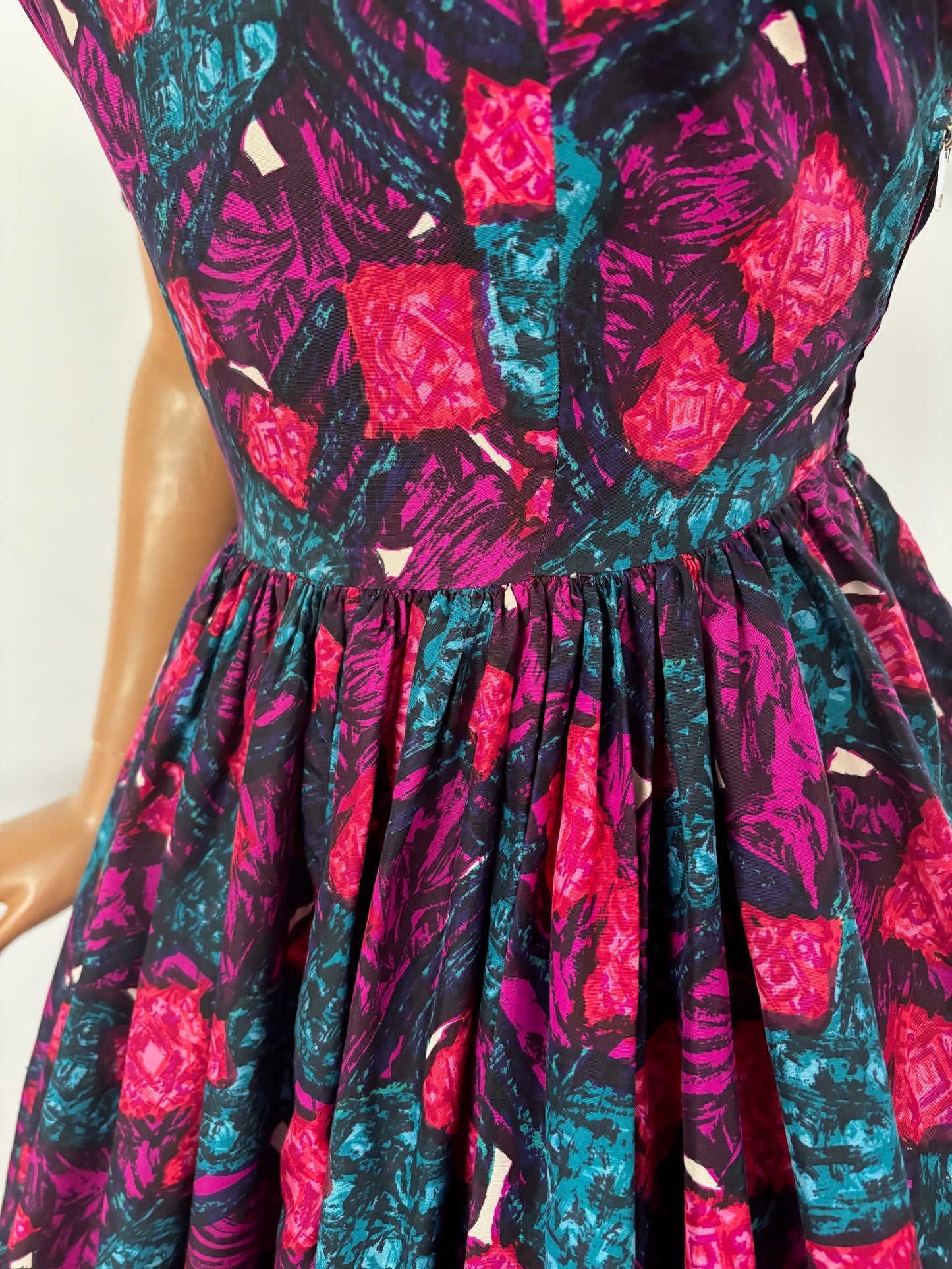 XS/S | 1950s Silk Swing Dress With Abstract Print