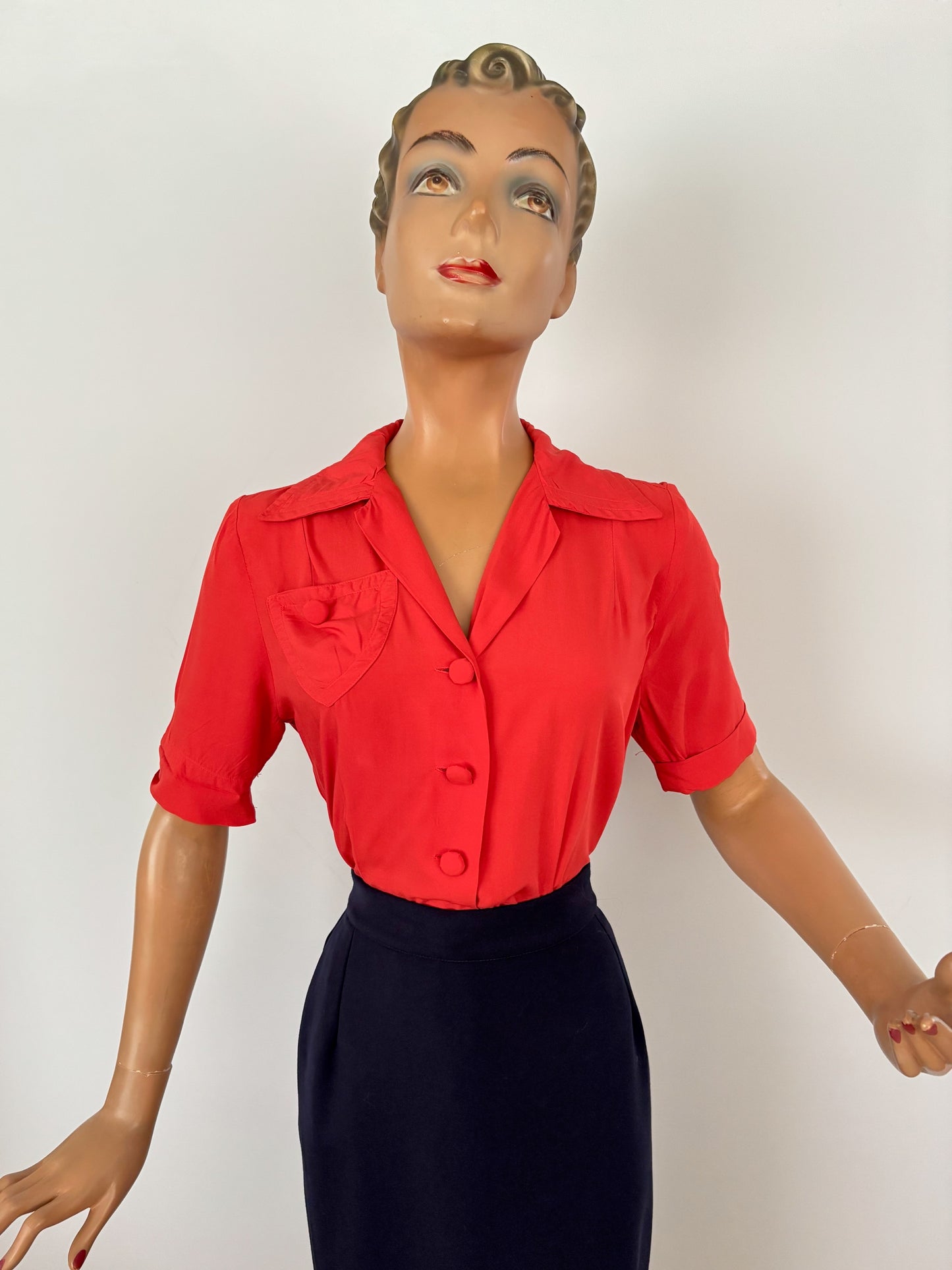 M | 1940s/50s Style Red Rayon Blouse