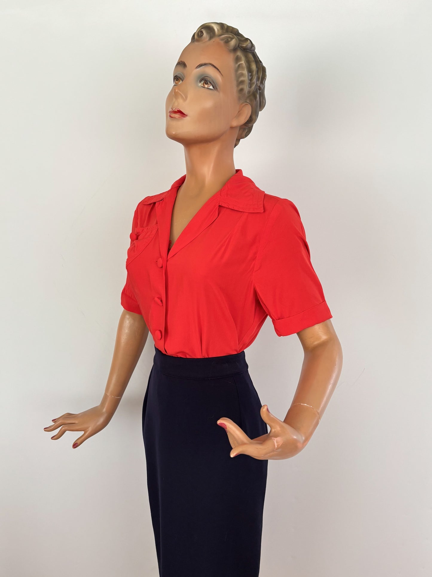 M | 1940s/50s Style Red Rayon Blouse
