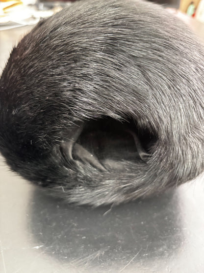 1940s Black Mink Fur Muff With Pompons