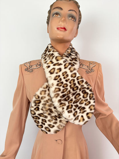 1950s Syle Faux Fur Leopard Print Muff And Scarf Set