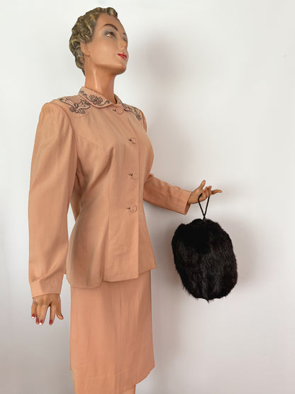 1940s/1950s Dark Brown Mink Fur Muff With Braided Strap