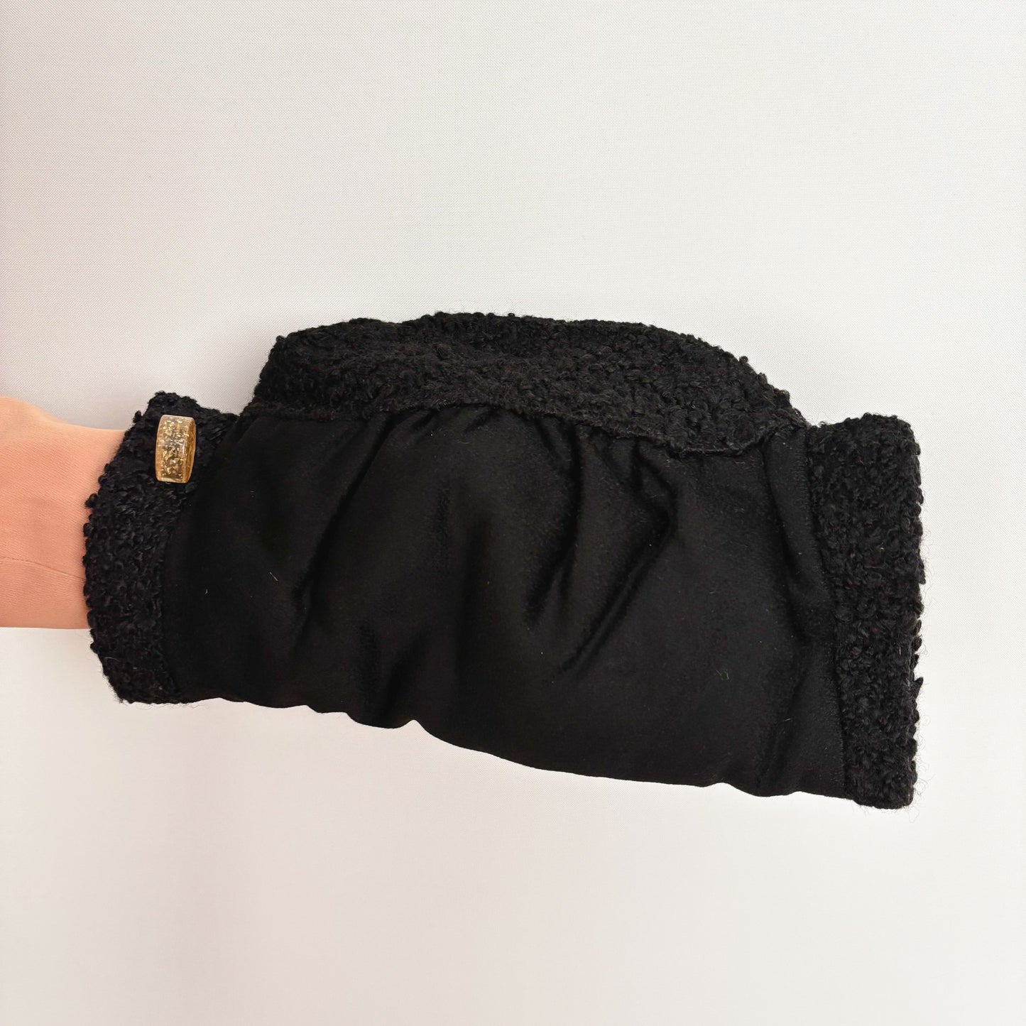 Vintage 1940s Wool Muff With Lucite Detail And Coin Purse