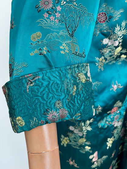 L/XL | 1950s Teal Green Satin Brocade Hostess Dress With Frog Closures