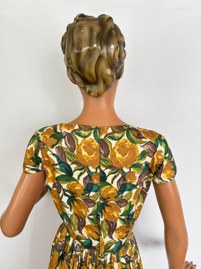 M | 1950s Cotton Dress With Brown Yellow Floral Print