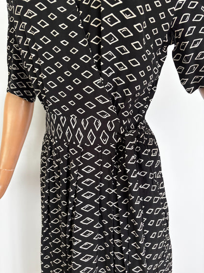 L | 1940s Style Black and White Wrap Dress With Diamond Print