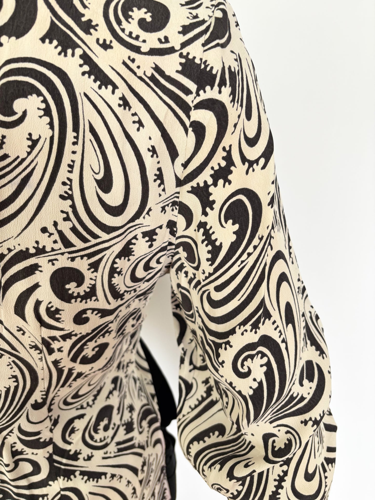 S | 1940s Black and White Paisley Print Two-Piece Suit