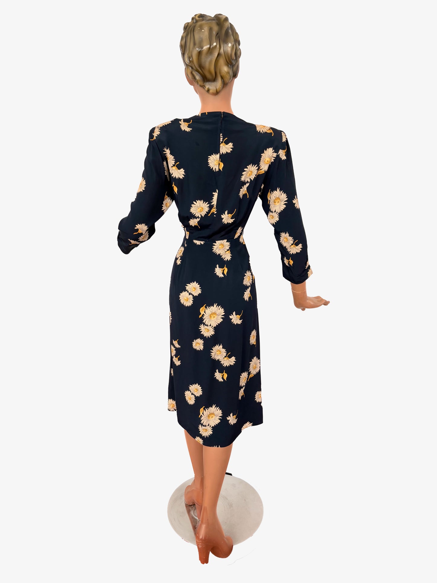 1940s Cold Rayon Daisy Dress | S