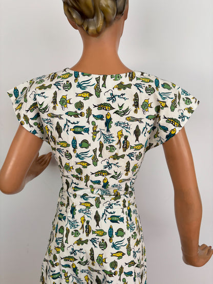 XS | 1950s Style Fish Novelty Print Cotton Dress