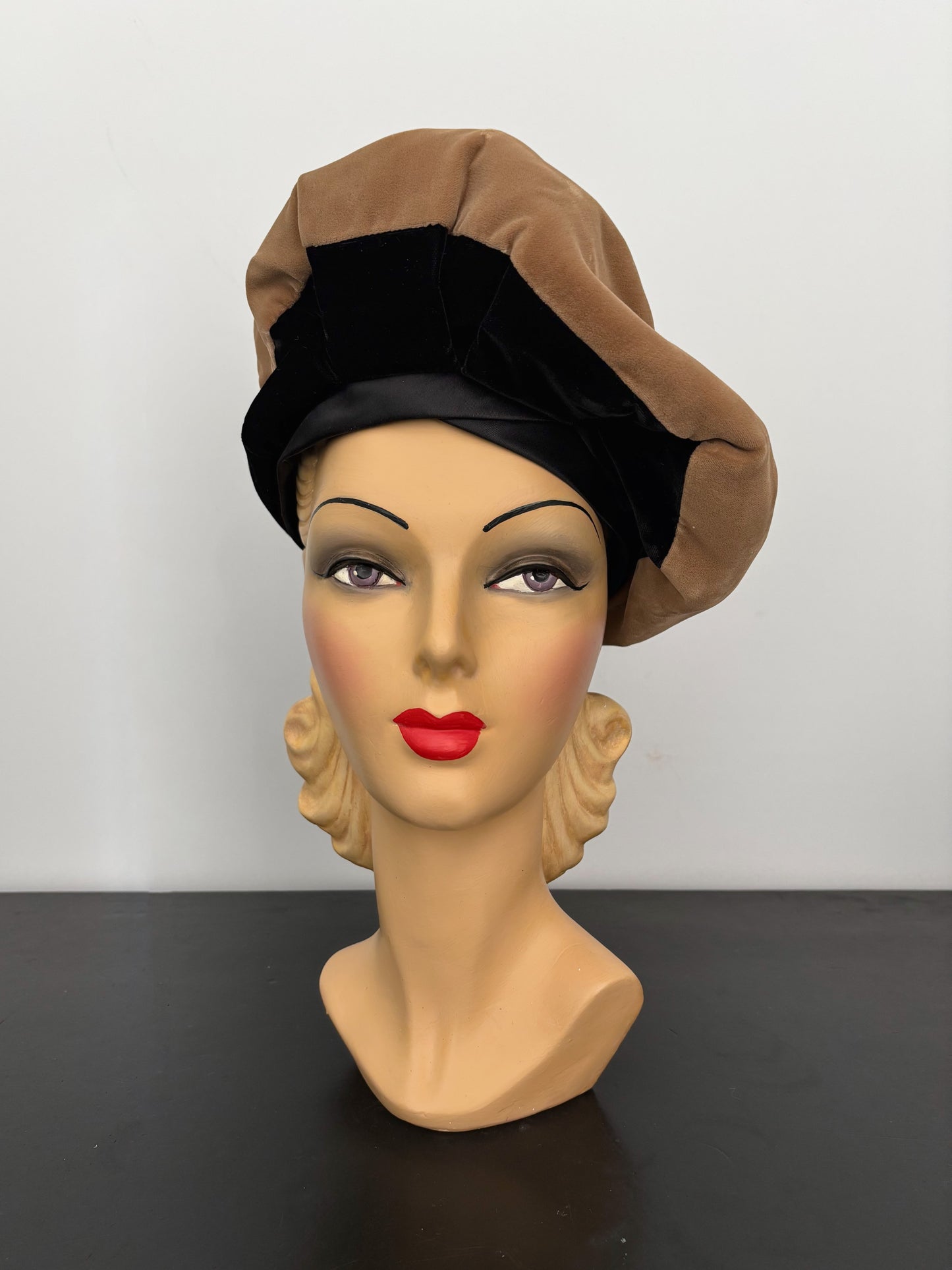 1950s Sylvia New York St. Louis Camel and Black Velvet Hat