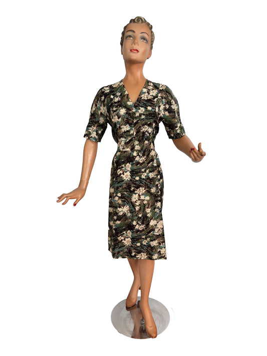 L | 1950s Wool Dress in Green, Brown and Cream Floral Pattern