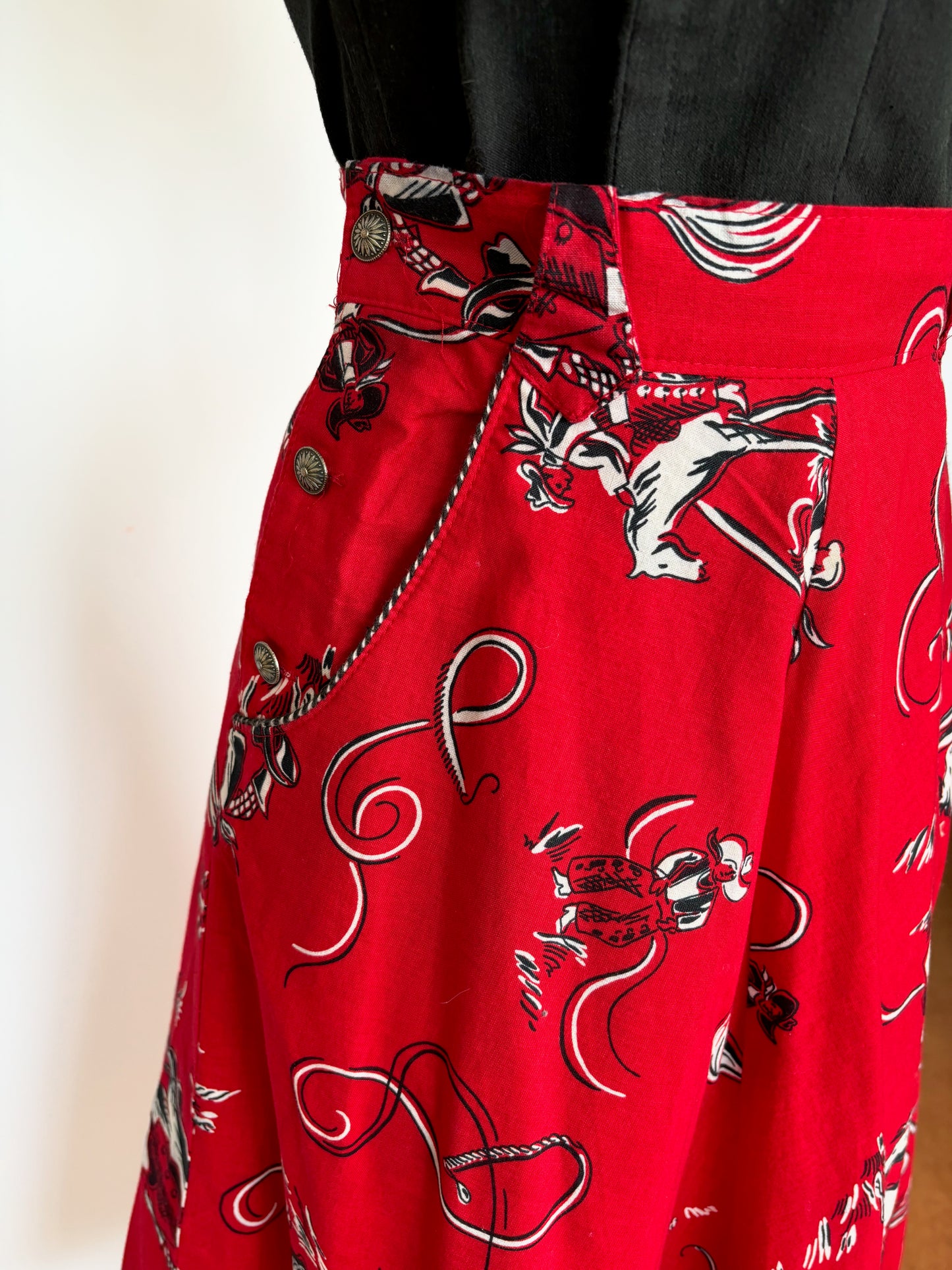 1970s Circle T Cotton Western Skirt  |  S/M