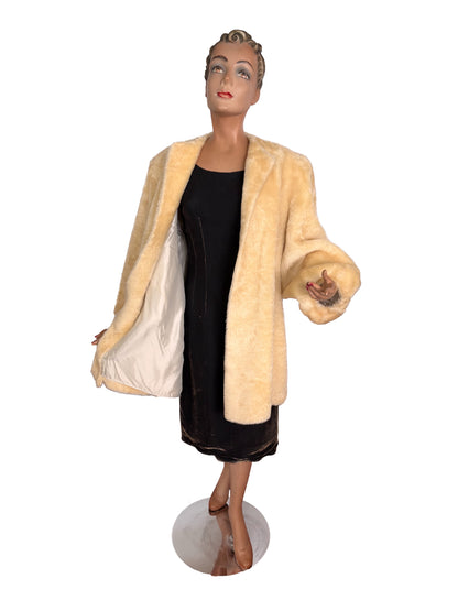 1940s Faux Fur Balloon Sleeve Coat  | S - XL