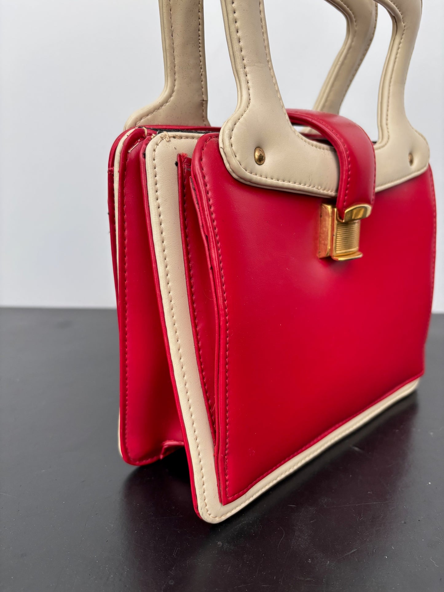 1960s Red & Cream Mod Handbag | Space Age Vinyl Purse