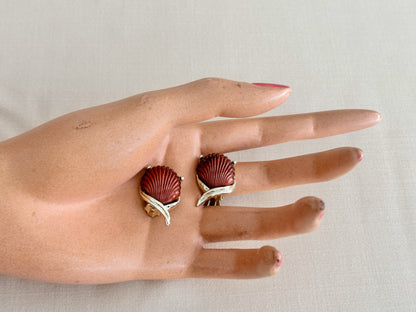 1950s/60s Thermoset Shell Clip-on Earrings