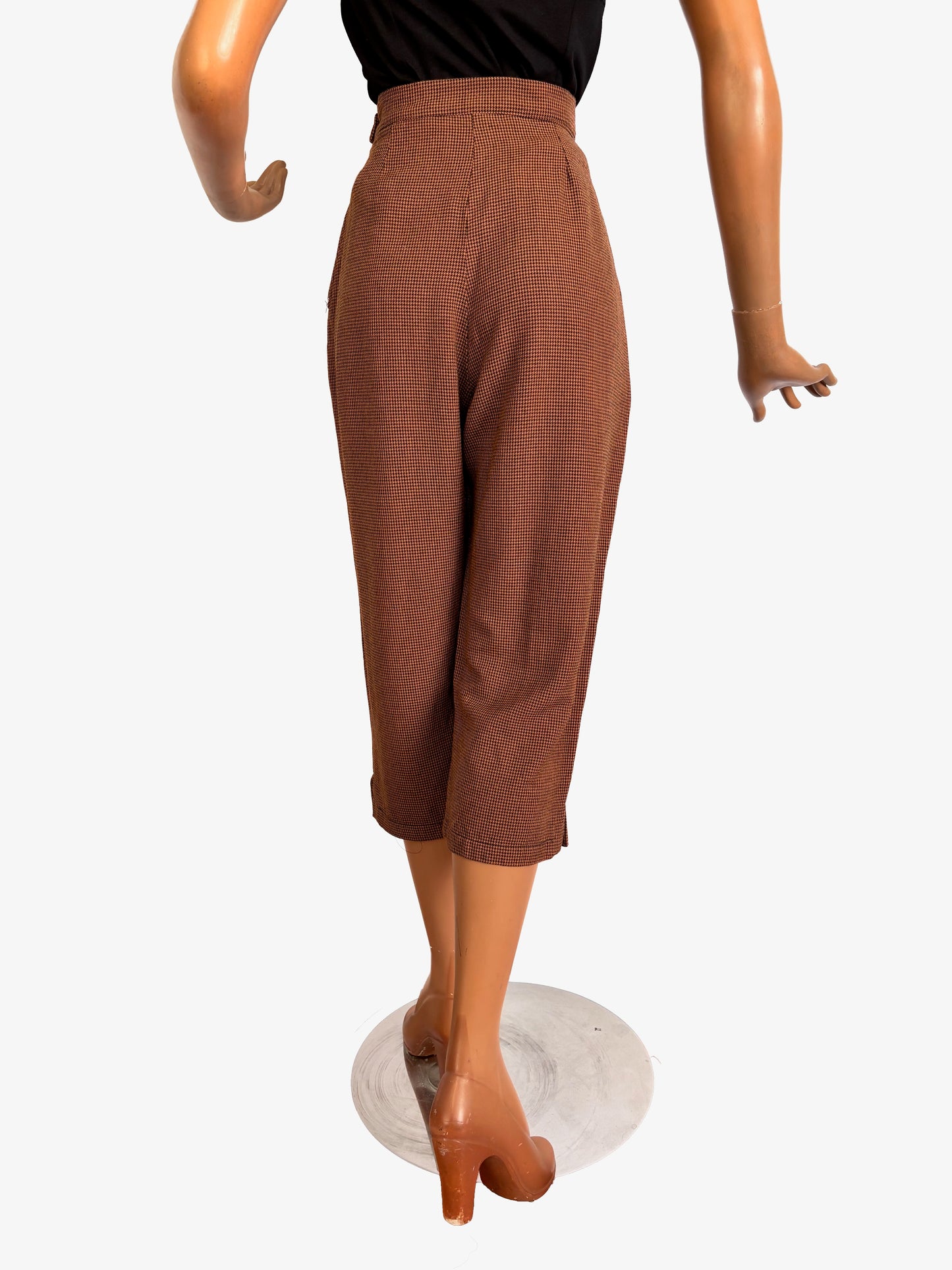 S | 1950s Style High Waisted Wool Capri Pants
