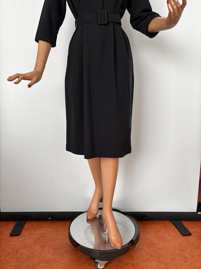 M | 1950s / 1960s Black Wool Dress by Saxia With Revere Collar