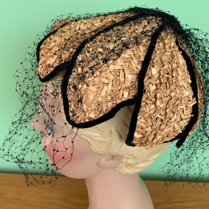 1940s/1950s Straw Petal Hat