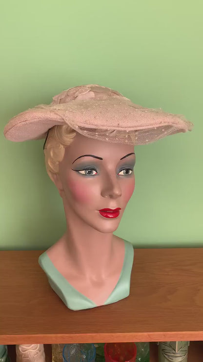 1950s Netted and Petal Halo Hat