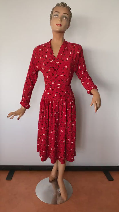 1940s Bouquets and Bicycles 1940s Novelty Print Dress | S