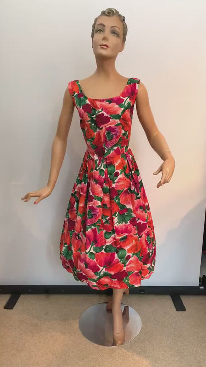 1950s Linen Cotton Flower Print Swing Dress | S