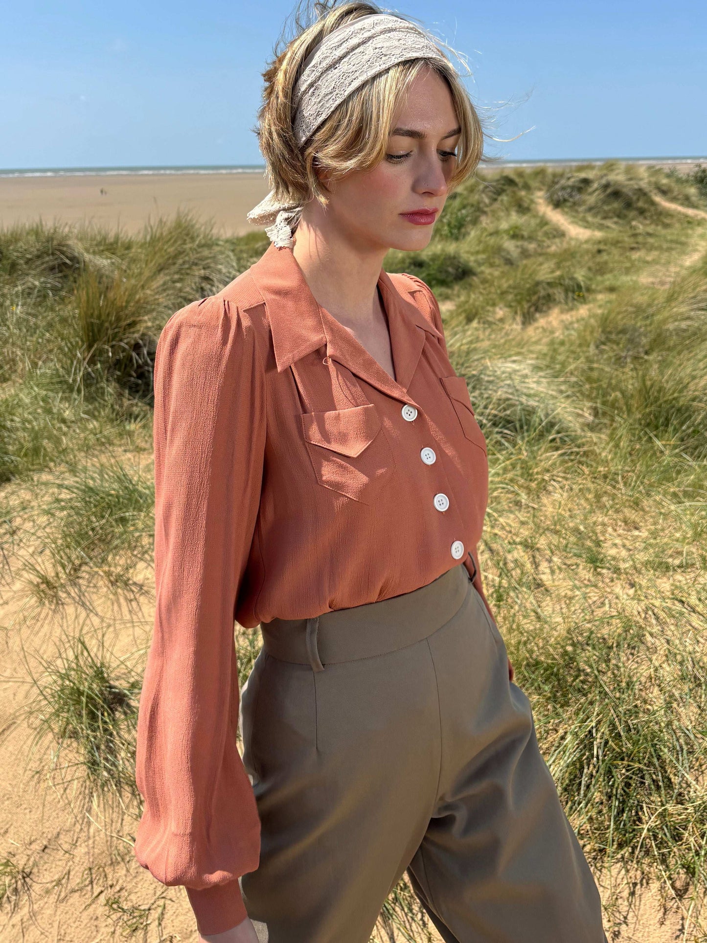 The House of Foxy 40s Sweetheart Blouse Burnt Peach