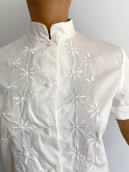 1950s Mandarin Collar Embroidered Cotton Blouse | S