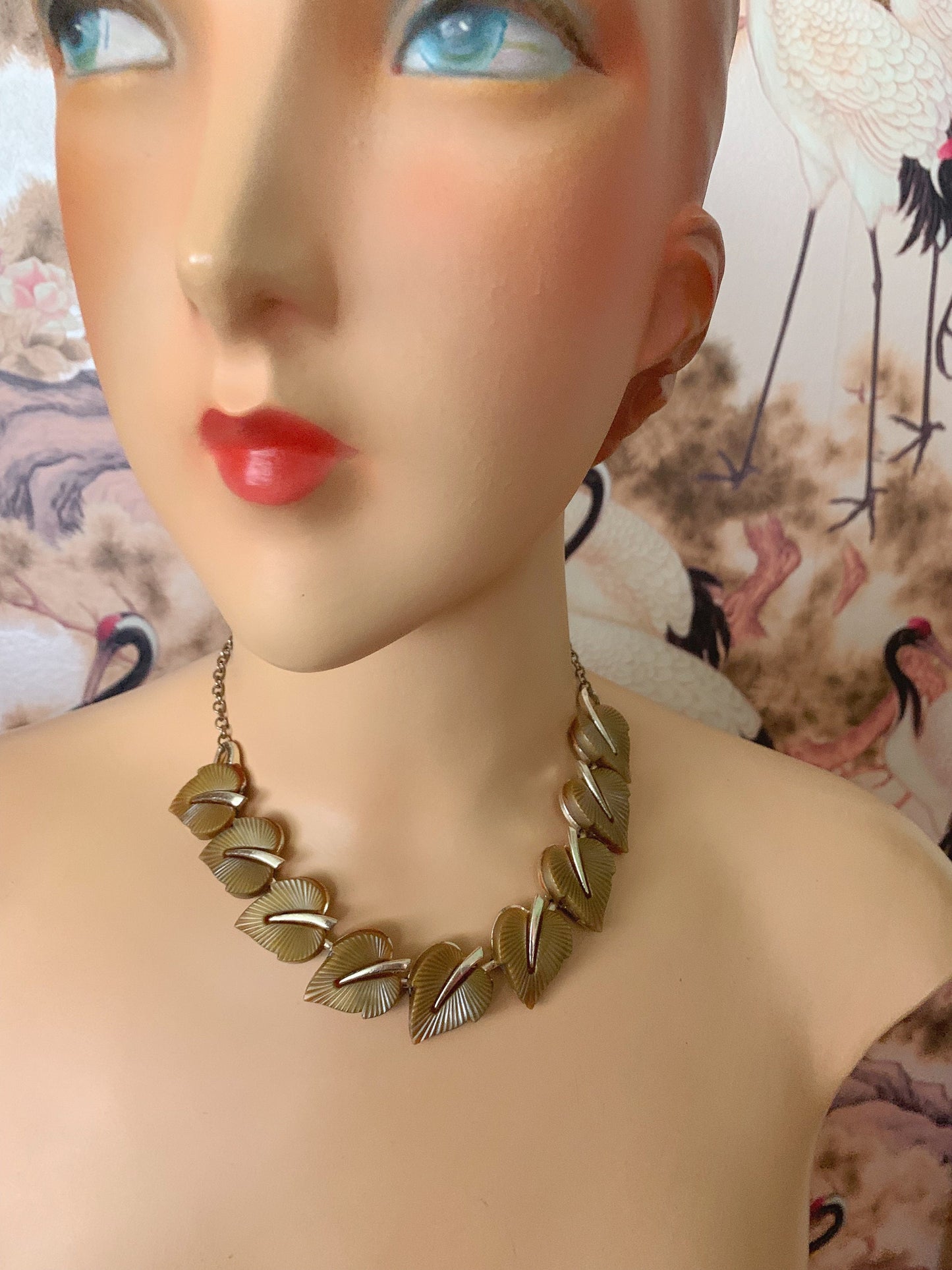 Vintage 1950s/60s Leru Thermoset Necklace and Bracelet Set